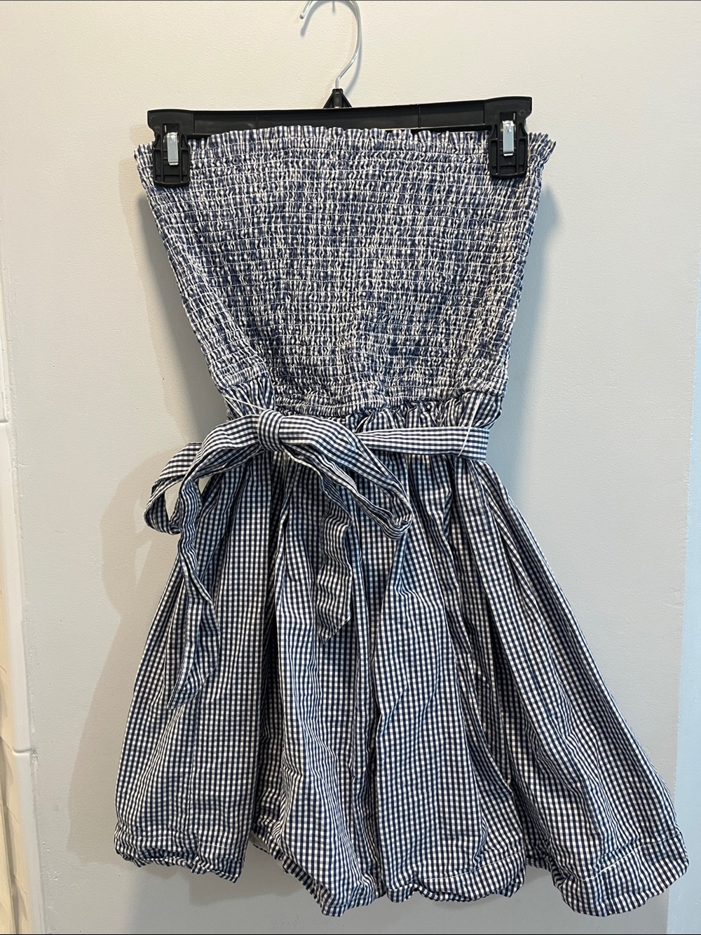 Hollister Co Striped Smocked Strapless Dress with Waist Tie - Navy/White